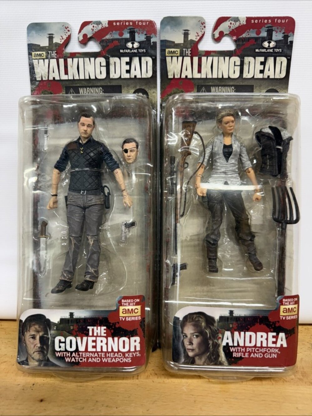 McFarlane Toys The Walking Dead Series 4 - GOVERNOR & ANDREA Action Figure - NEW